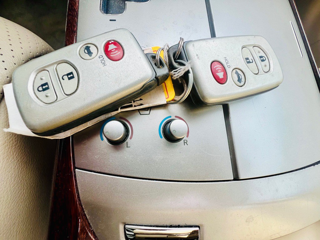 2008 Toyota Avalon Image 19