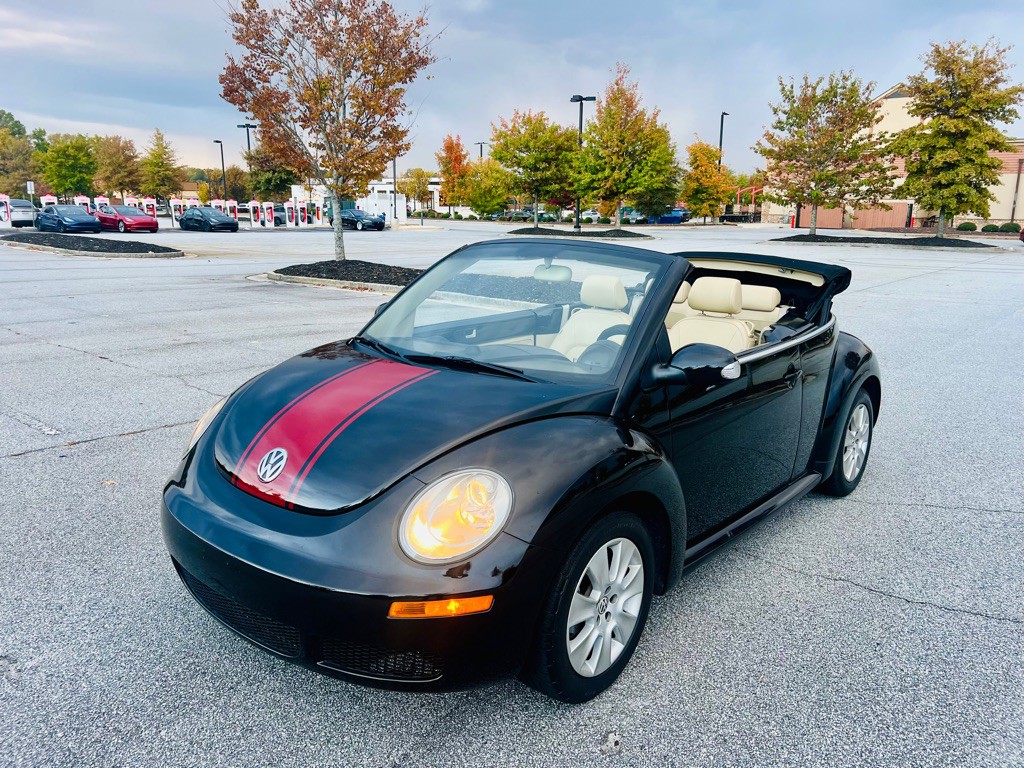2008 Volkswagen Beetle Image 1