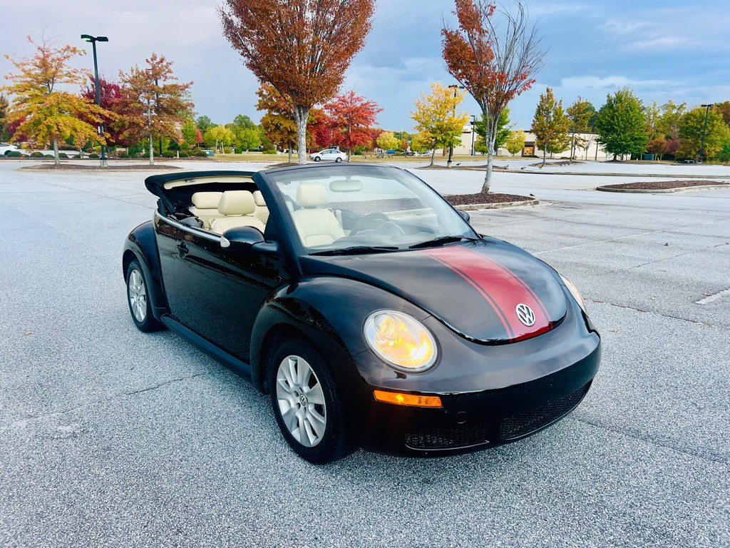 2008 Volkswagen Beetle Image 3