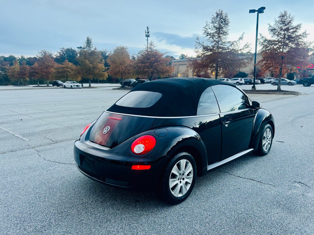 2008 Volkswagen Beetle Image 19
