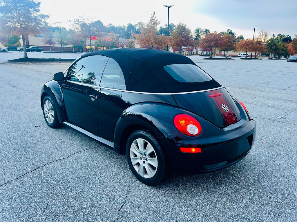 2008 Volkswagen Beetle Image 21