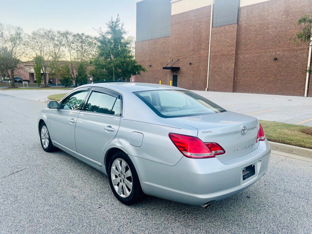 2006 Toyota Avalon Image 6