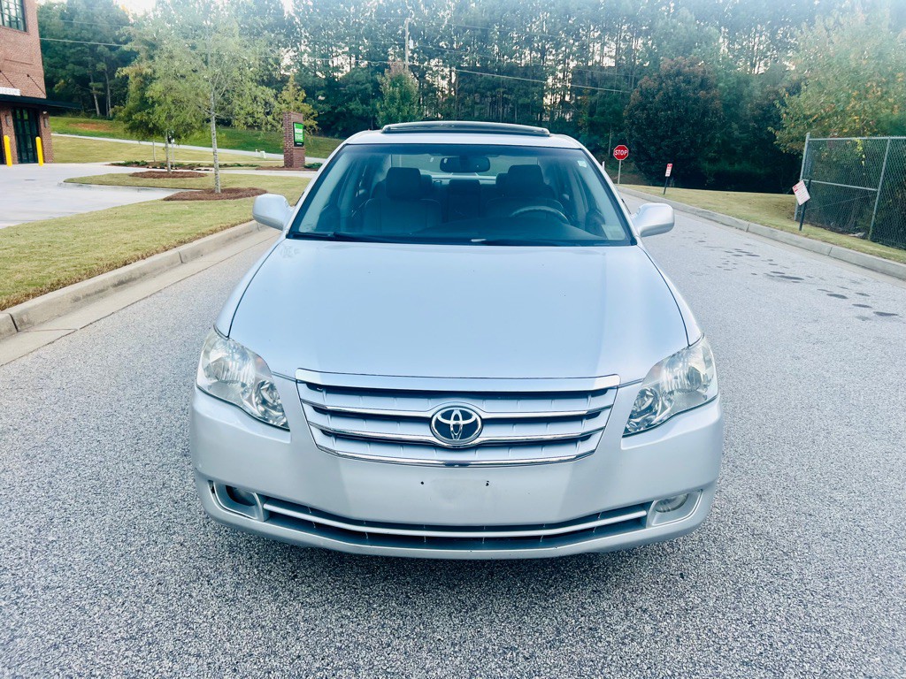 2006 Toyota Avalon Image 16