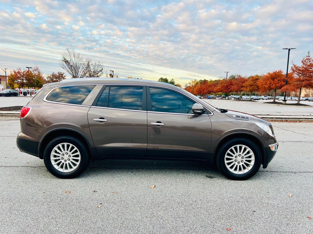 2012 Buick Enclave Image 4