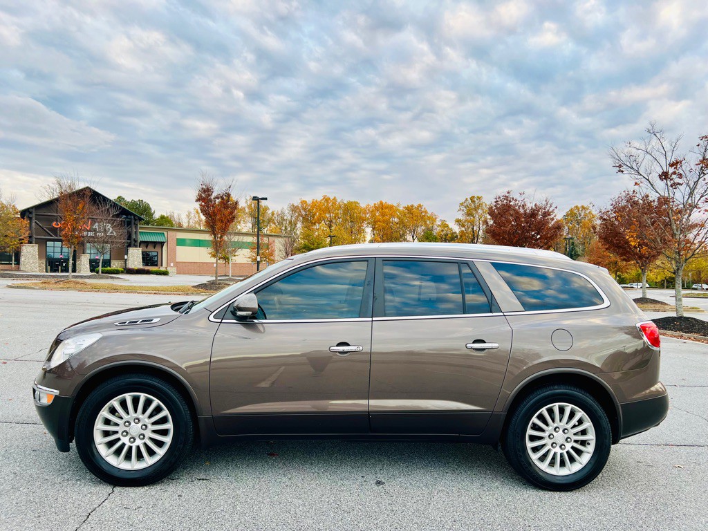 2012 Buick Enclave Image 8
