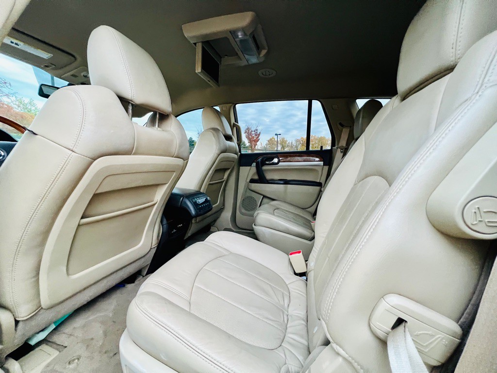 2012 Buick Enclave Image 13