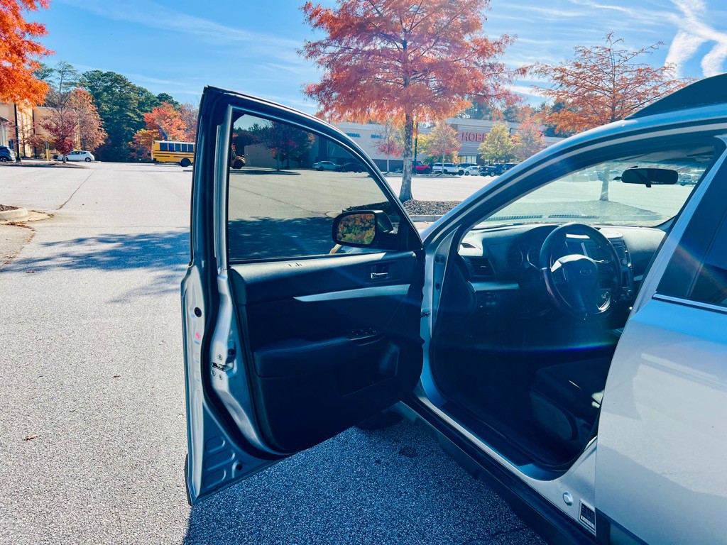 2013 Subaru Outback Image 10