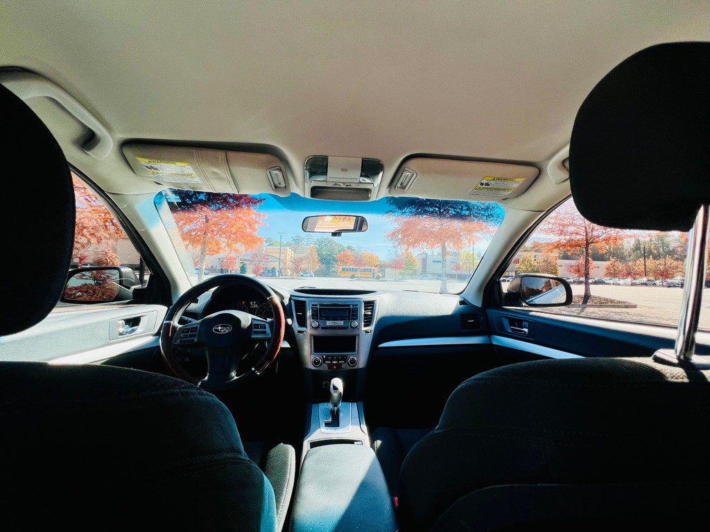 2013 Subaru Outback Image 13