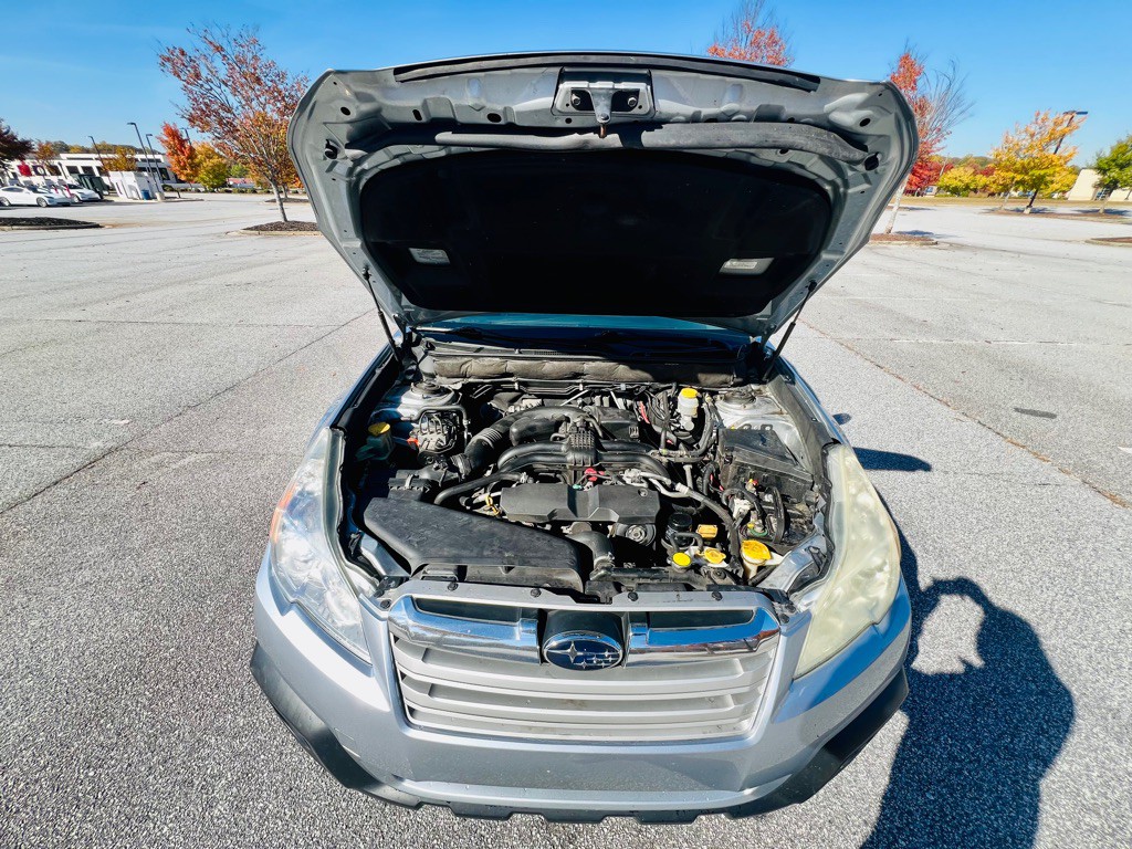 2013 Subaru Outback Image 15