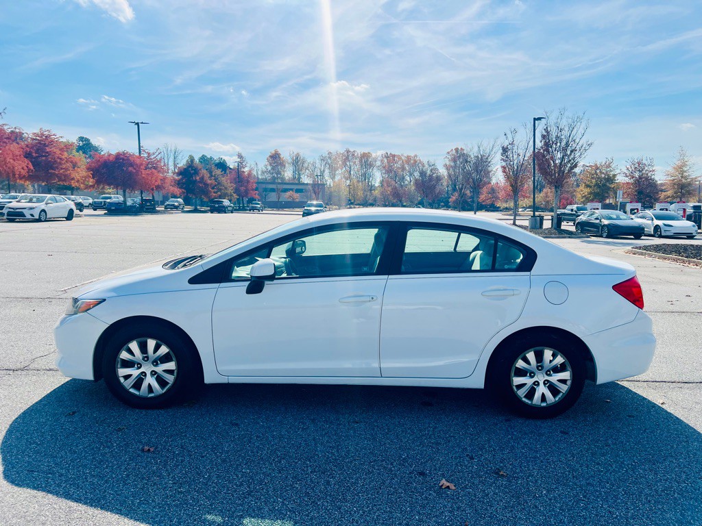 2012 Honda Civic Image 8