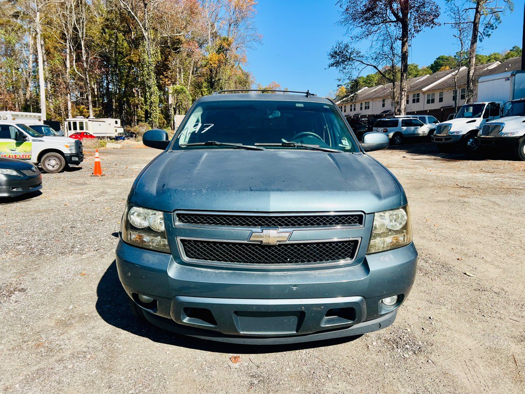 2009 Chevrolet Tahoe Image 2