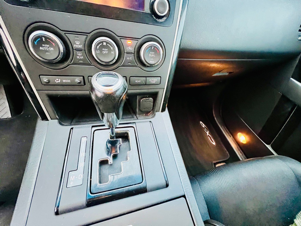 2015 Mazda CX-9 Image 17