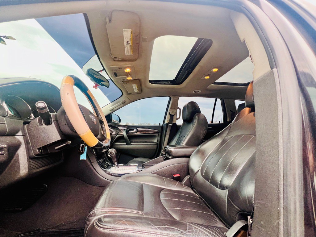 2017 Buick Enclave Image 11