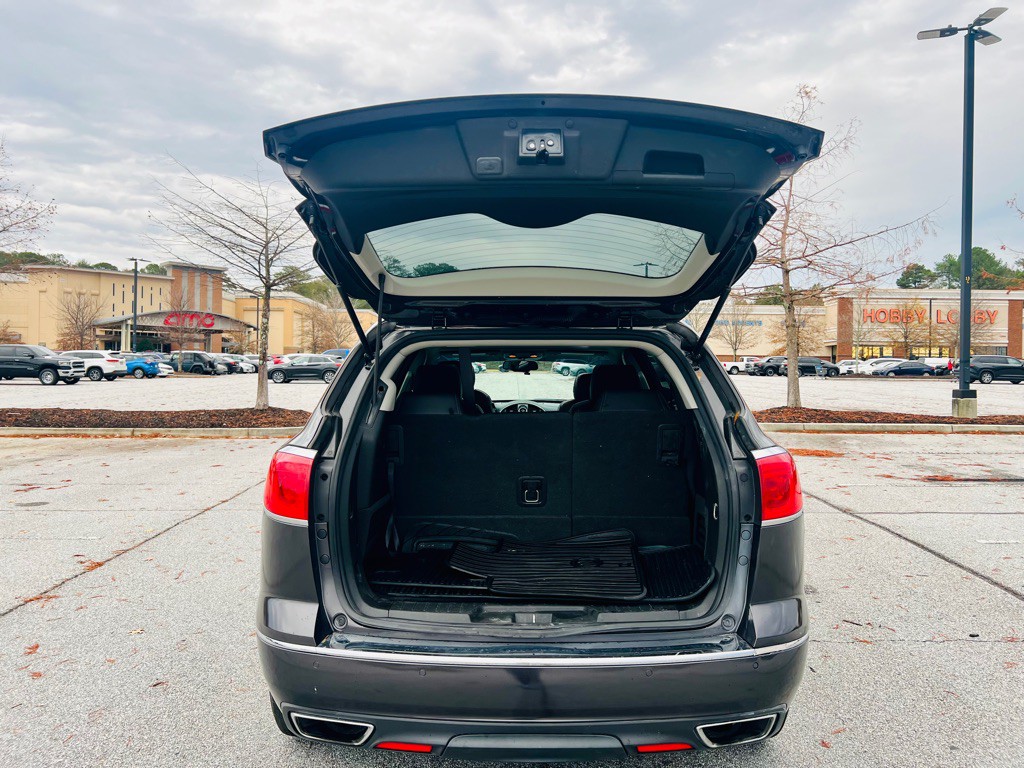 2017 Buick Enclave Image 15