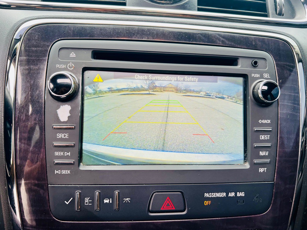 2017 Buick Enclave Image 19