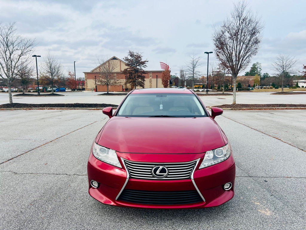 2015 Lexus ES 350 Image 2