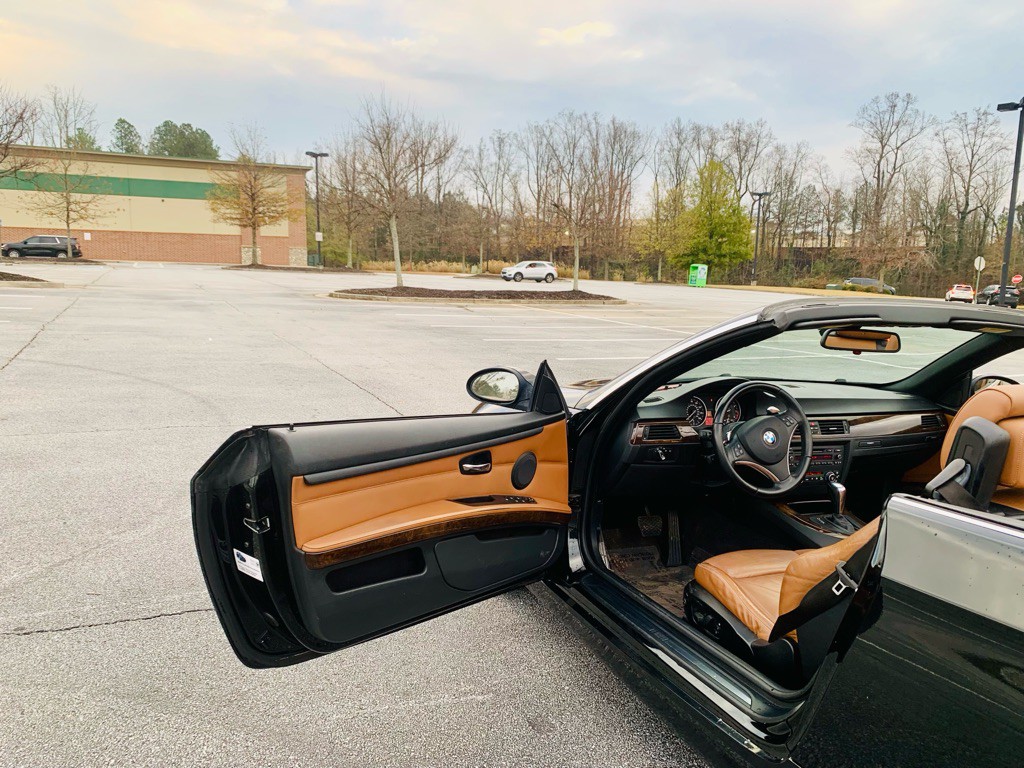 2009 BMW 3 Series Image 11