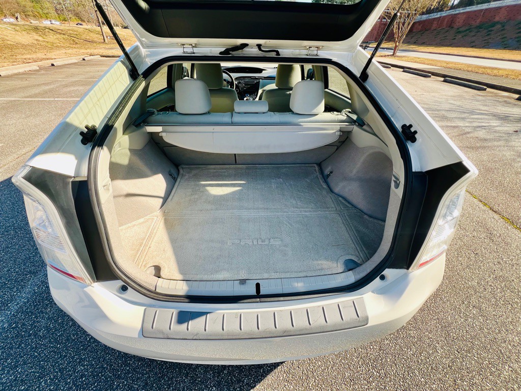 2010 Toyota Prius Image 10