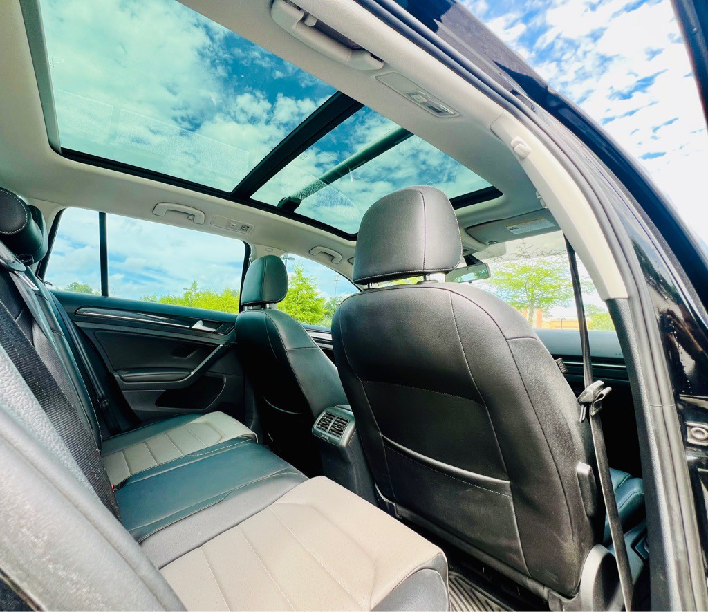 2017 Volkswagen Golf Image 15