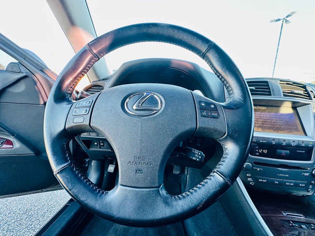 2007 Lexus IS 250 Image 14
