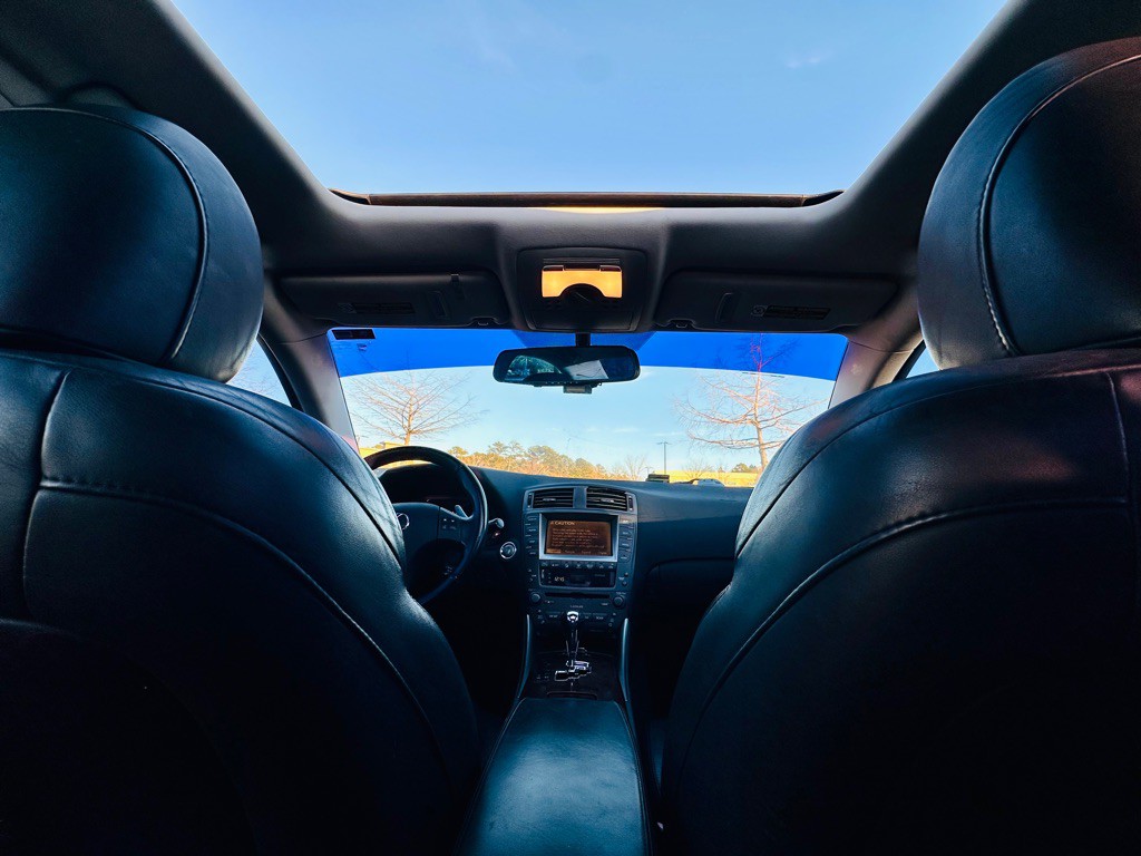 2007 Lexus IS 250 Image 16