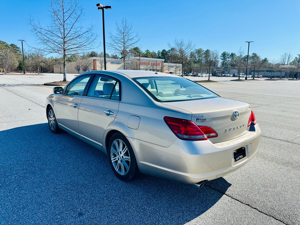 2009 Toyota Avalon Image 7