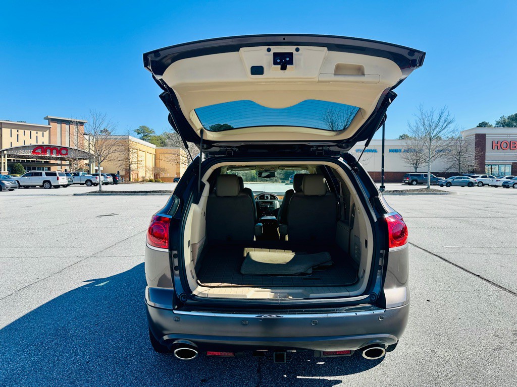 2012 Buick Enclave Image 9