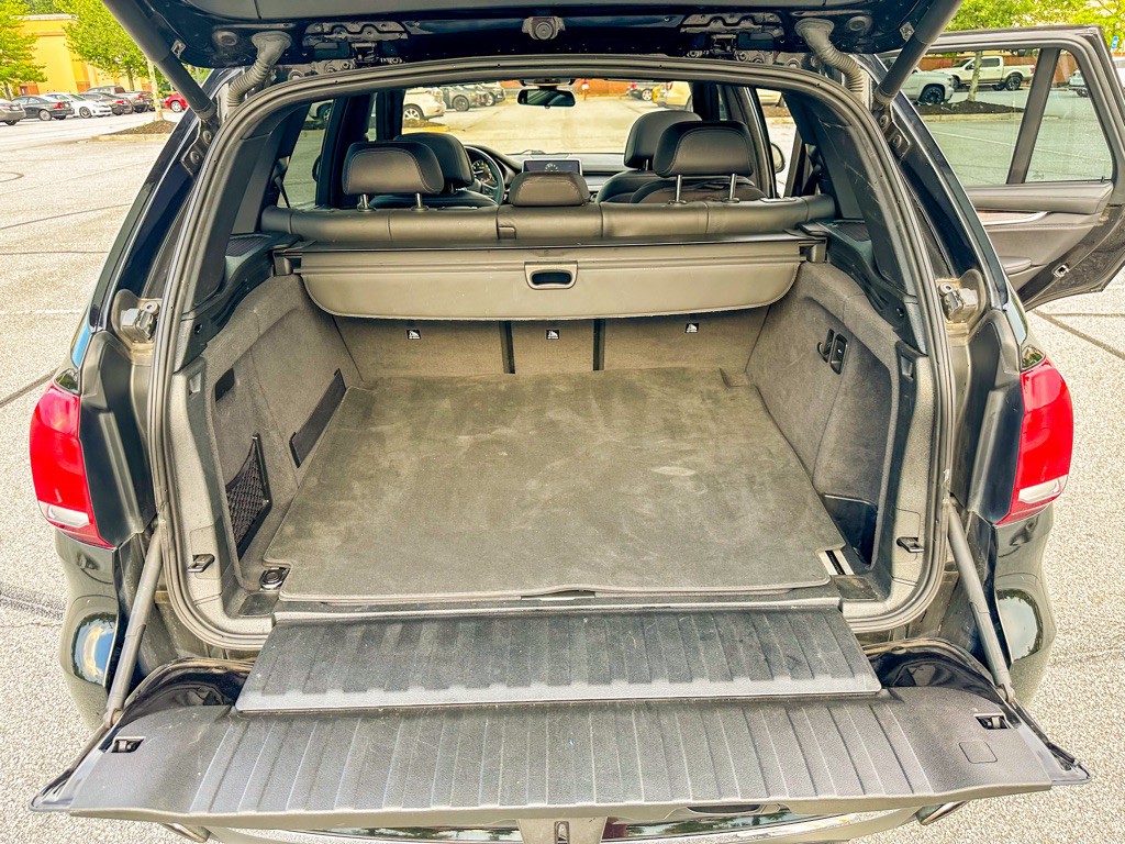 2017 BMW X5 Image 16