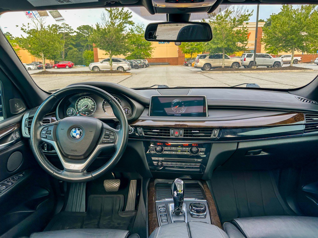 2017 BMW X5 Image 20
