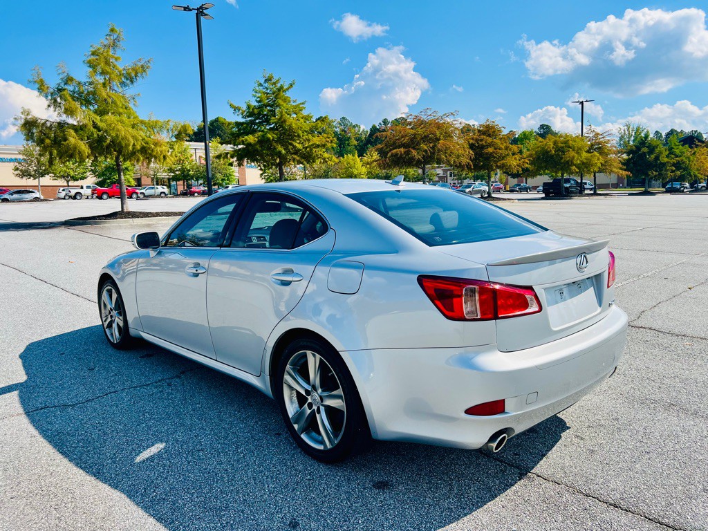 2011 Lexus IS 250 Image 7