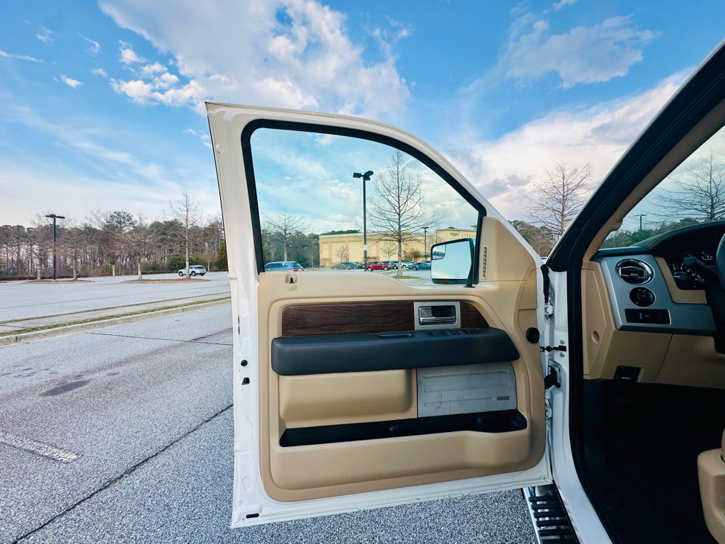 2014 Ford F-150 Image 11