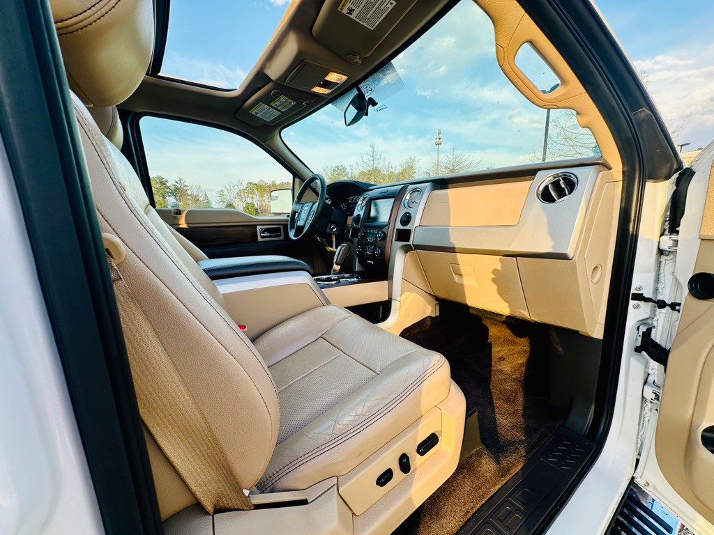 2014 Ford F-150 Image 20