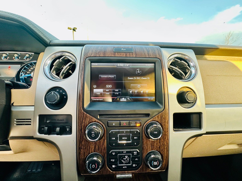 2014 Ford F-150 Image 25