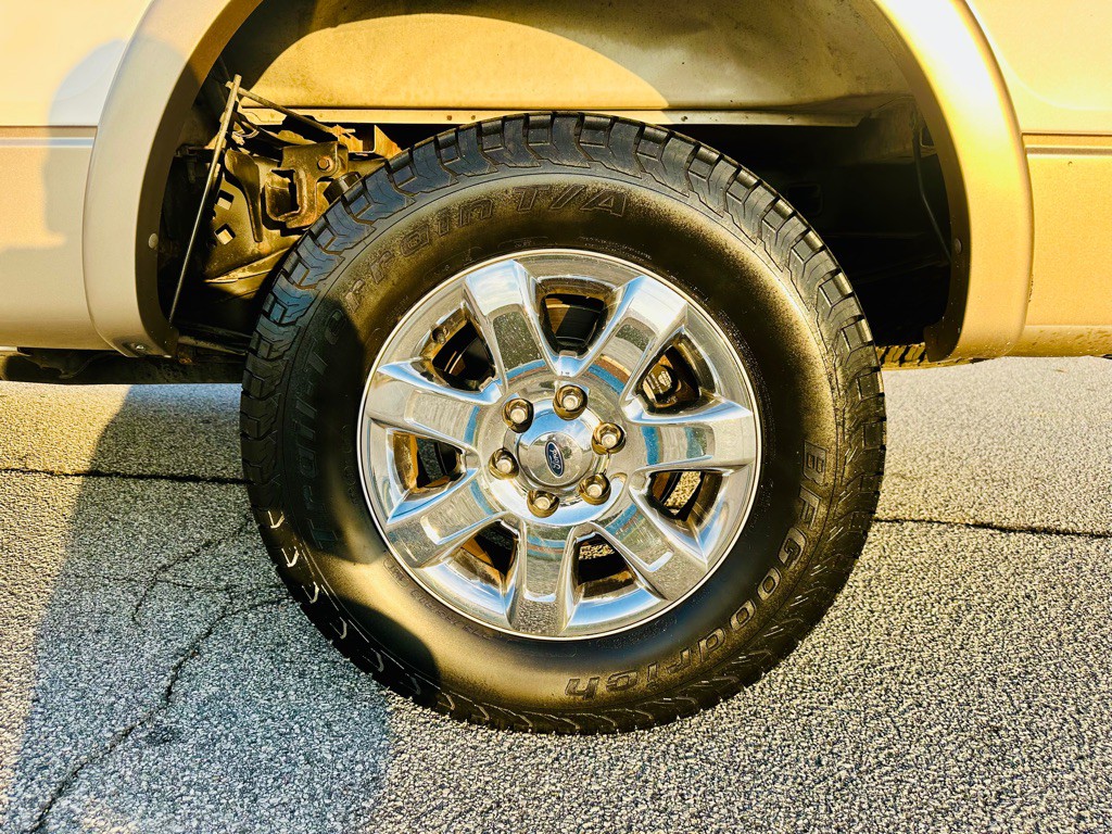 2014 Ford F-150 Image 35