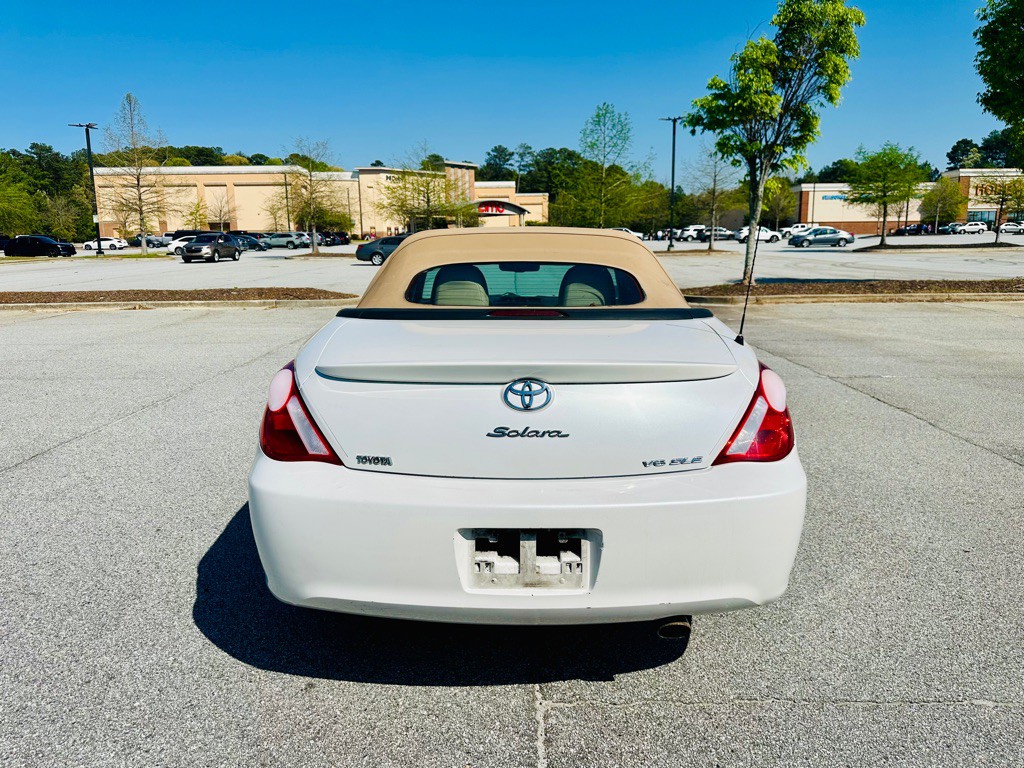 2006 Toyota Camry Image 18