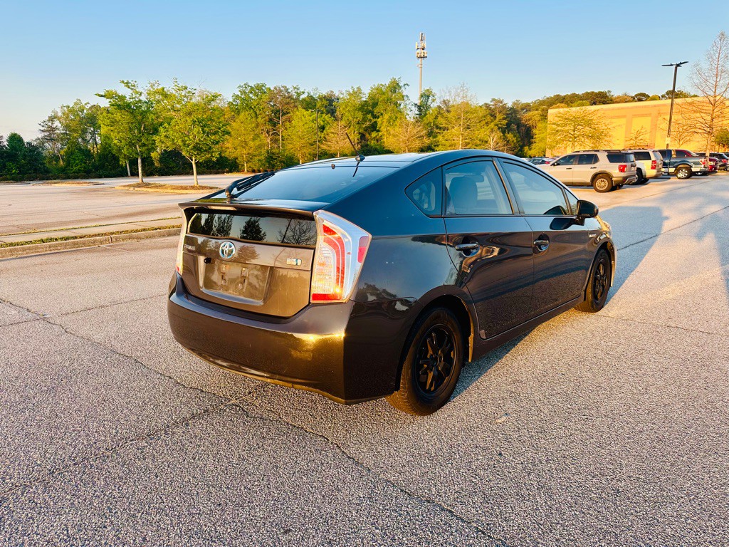 2012 Toyota Prius Image 5
