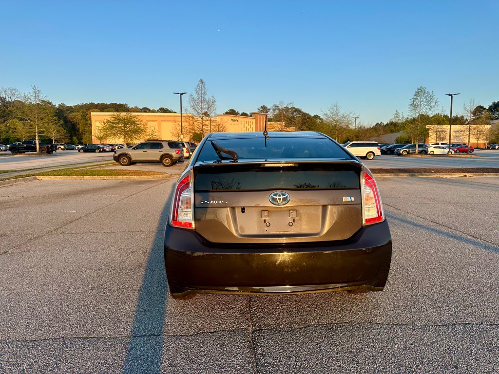 2012 Toyota Prius Image 6