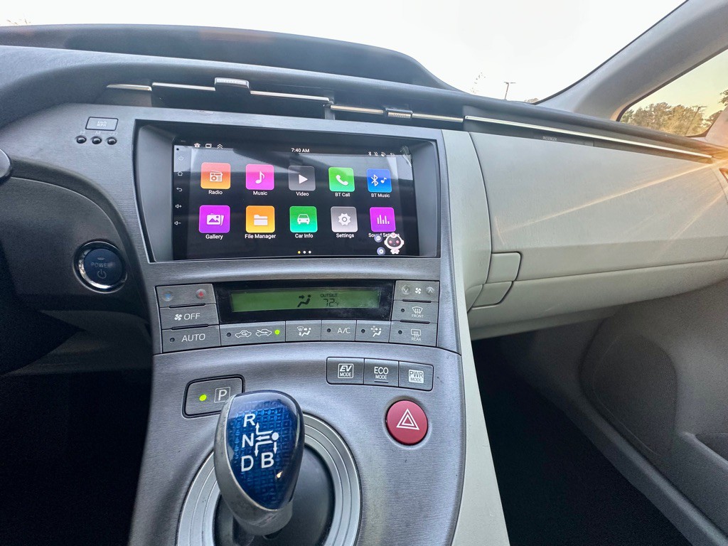 2012 Toyota Prius Image 20