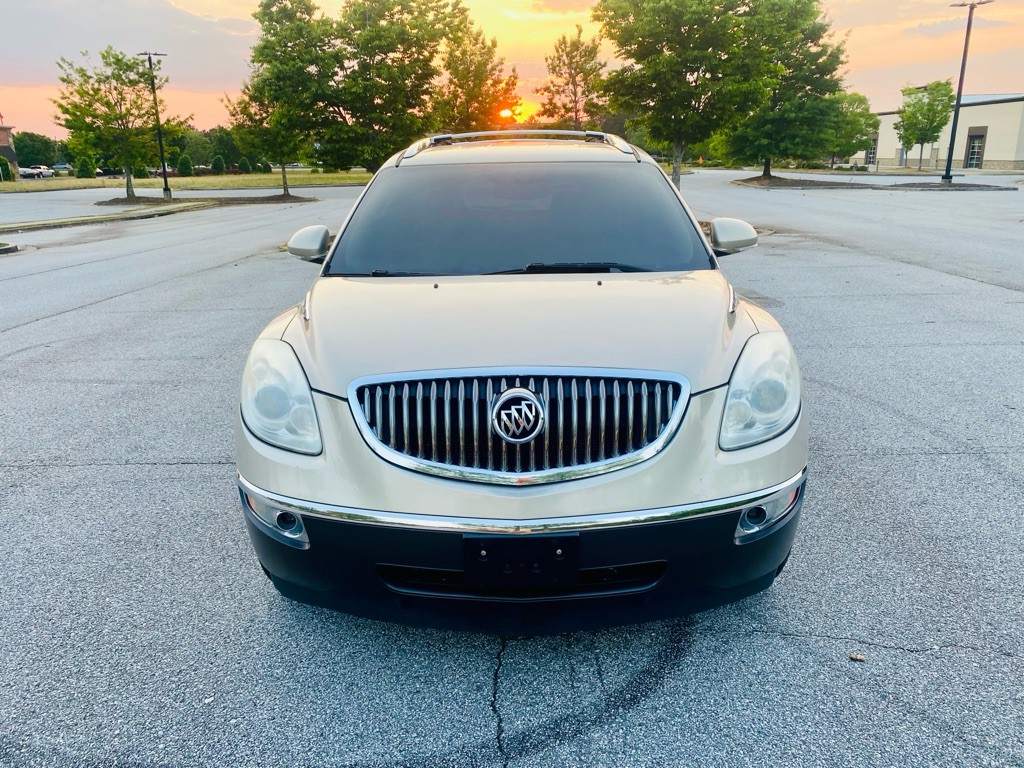 2010 Buick Enclave Image 2