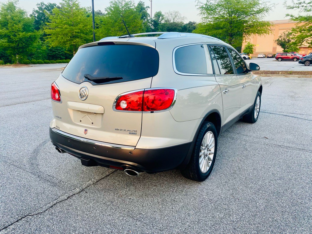2010 Buick Enclave Image 5