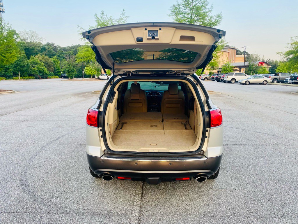 2010 Buick Enclave Image 18
