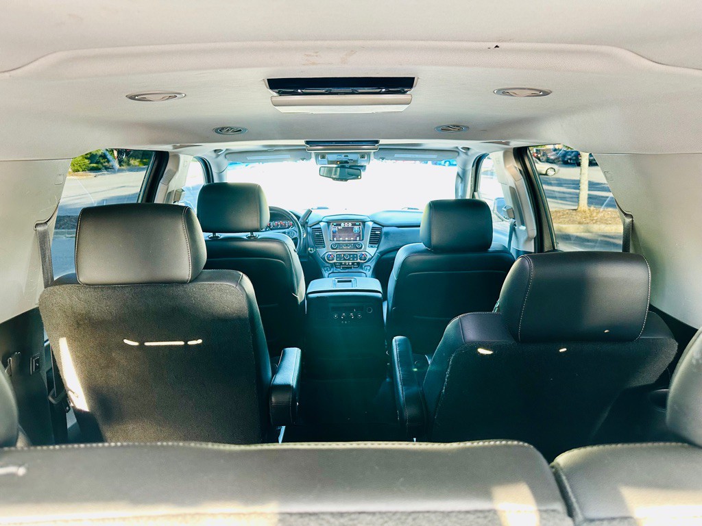 2015 Chevrolet Suburban Image 10