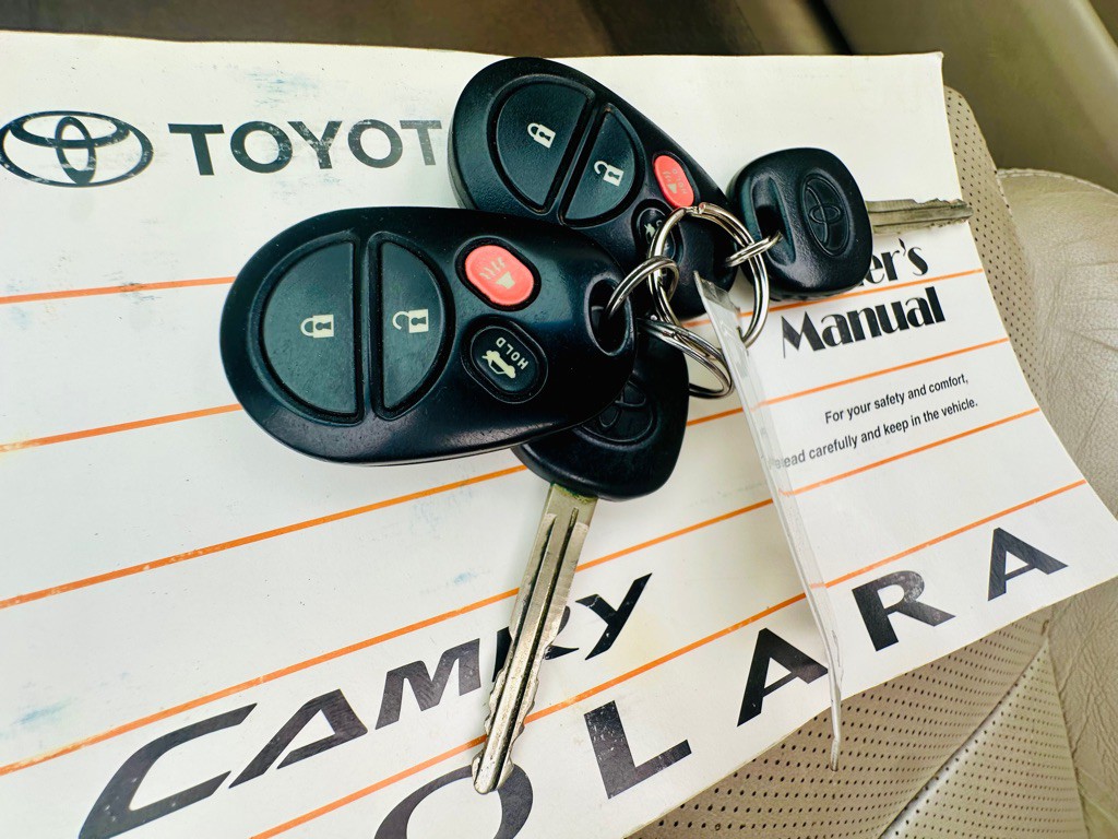 2007 Toyota Camry Image 16