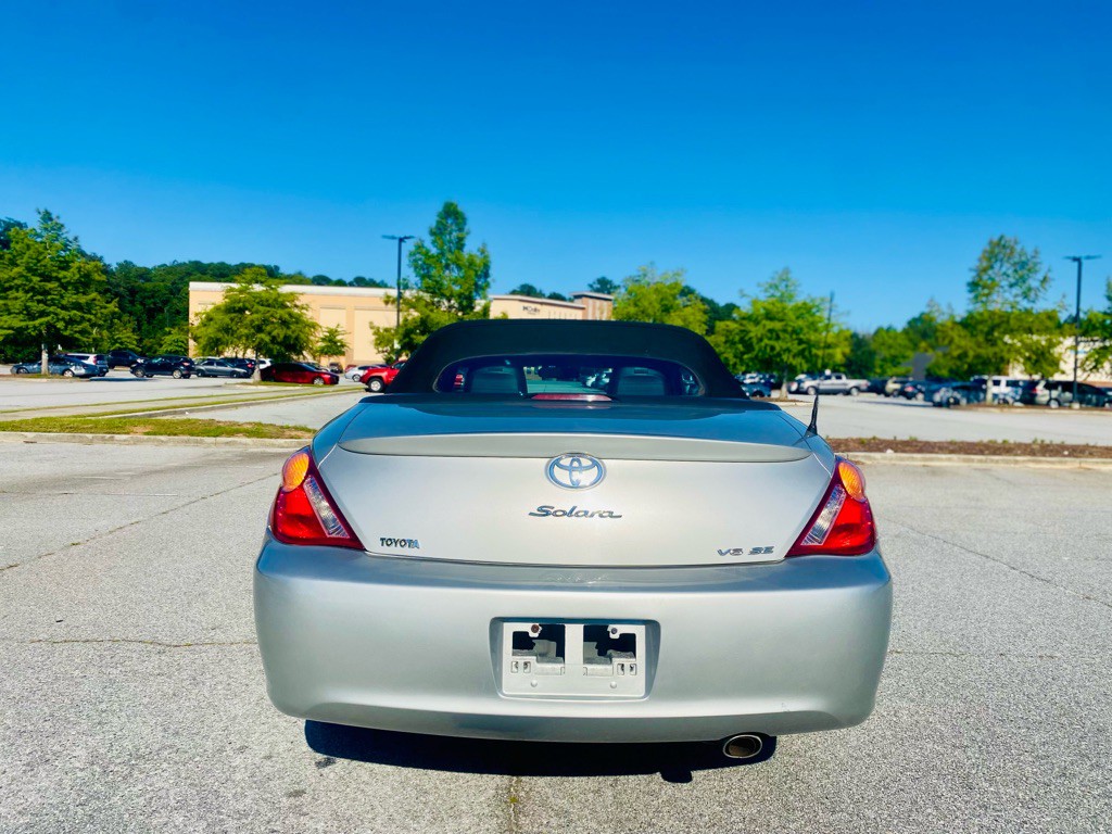 2006 Toyota Camry Image 20