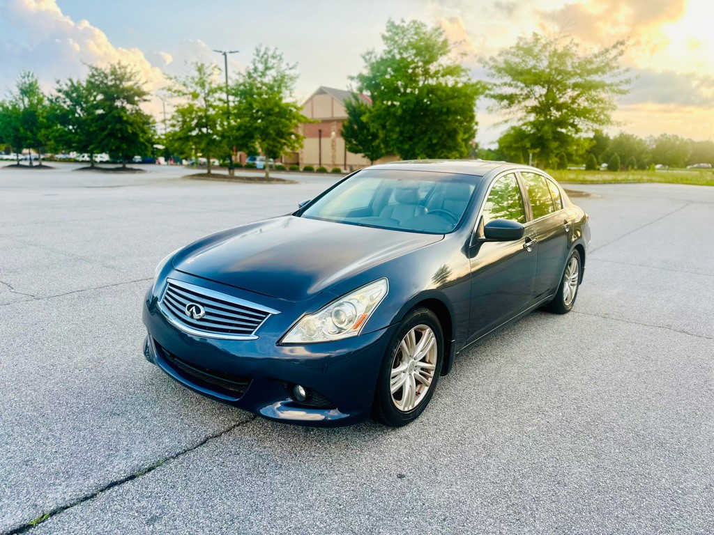 2012 INFINITI G37 Image 3