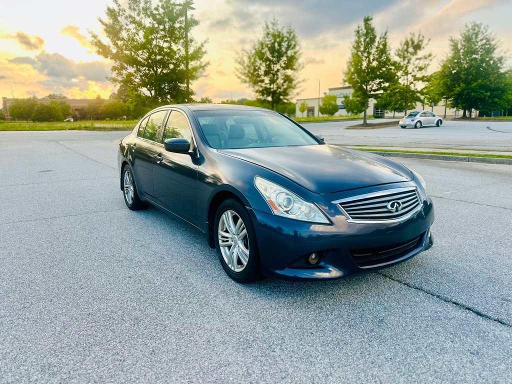 2012 INFINITI G37 Image 5
