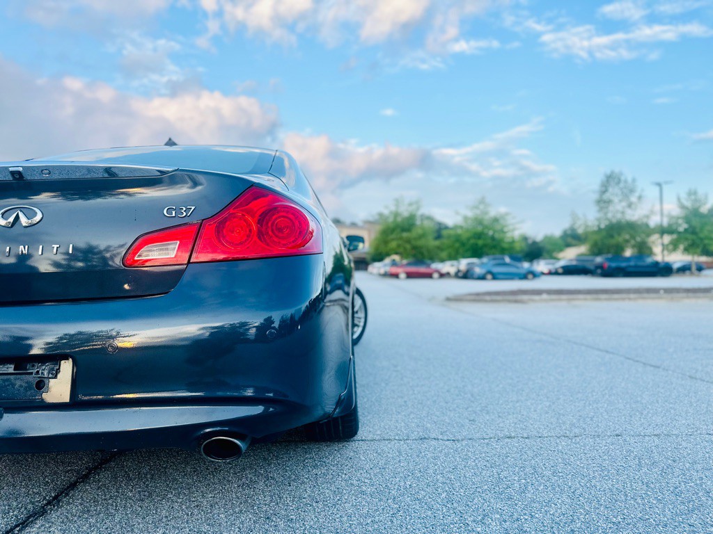 2012 INFINITI G37 Image 17