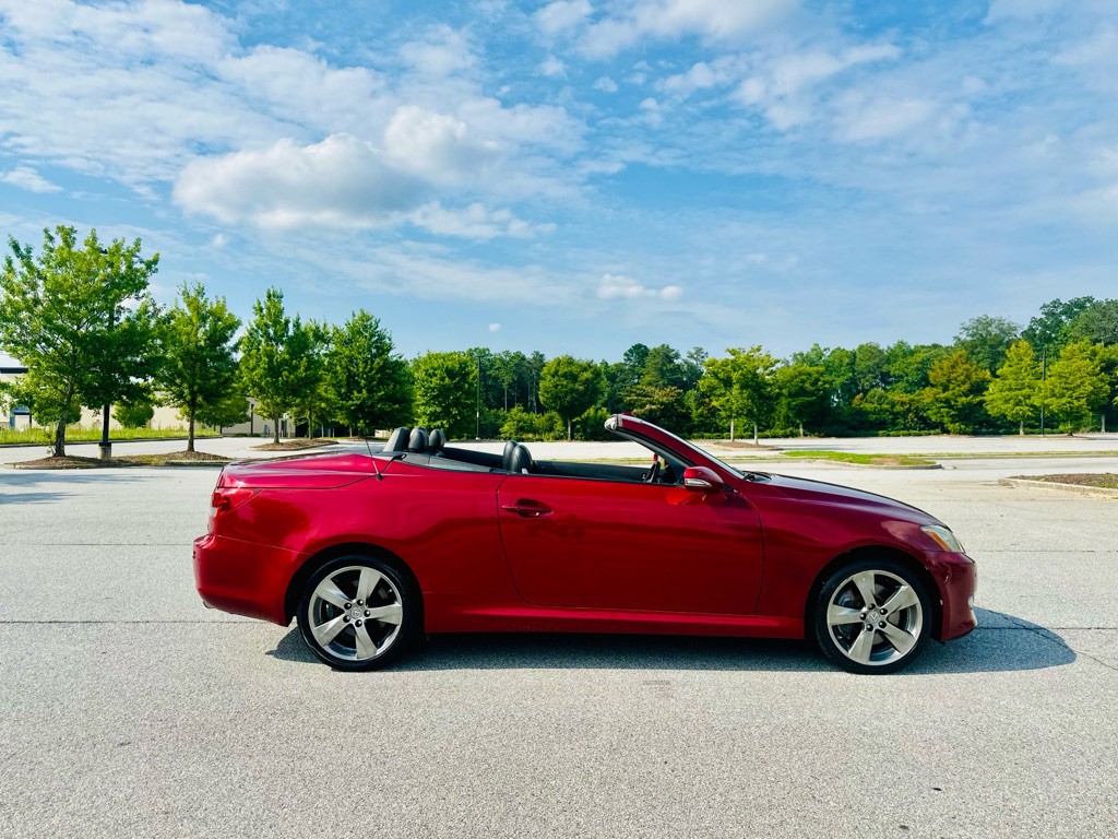 2010 Lexus IS Image 7