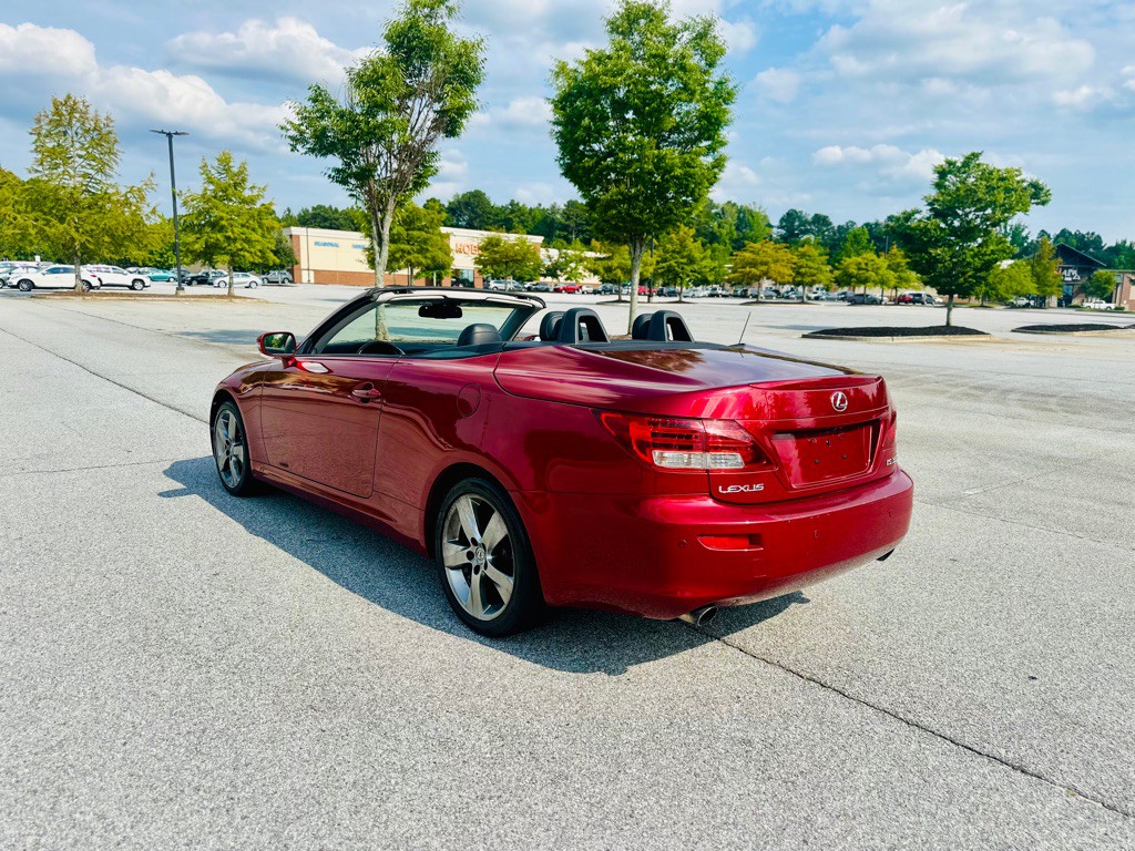 2010 Lexus IS Image 12
