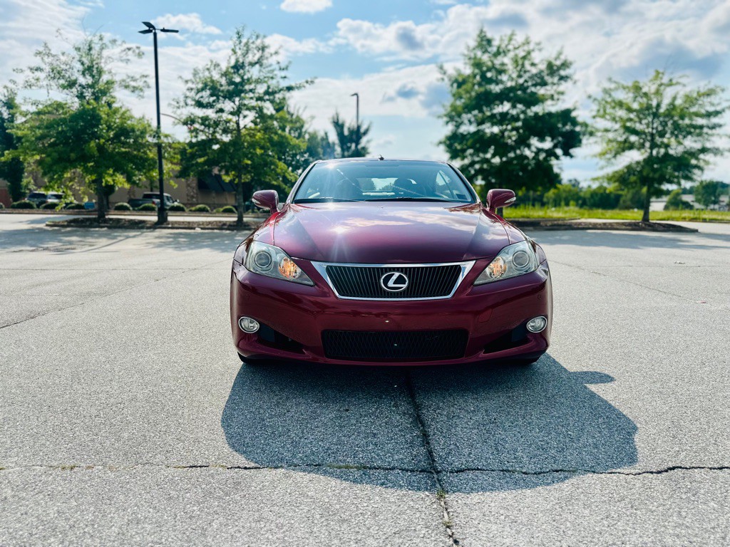 2010 Lexus IS Image 31